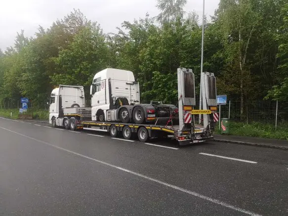 Galerie Unterberger Transporte